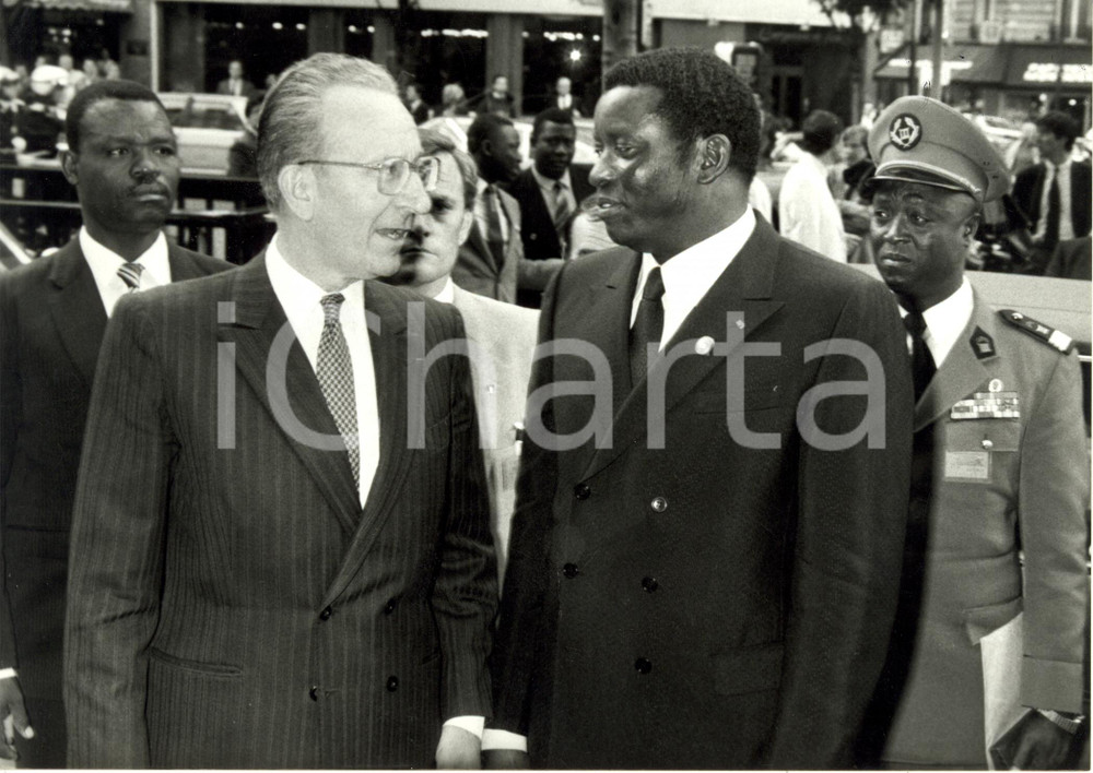Fotografia d epoca originale 1985 PARIS F Yvon GATTAZ accoglie GnassingbÃ© EYADEMA Presidente TOGO Foto 1