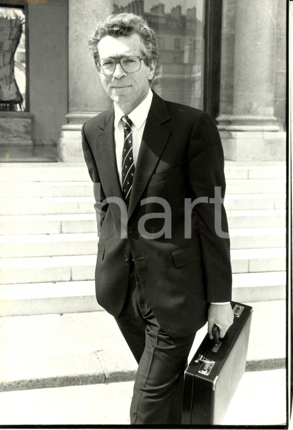 Fotografia d epoca originale 1989 PARIS F Pierre JOXE Ministre de l Interieur quittant l ElysÃ©e Photo 1