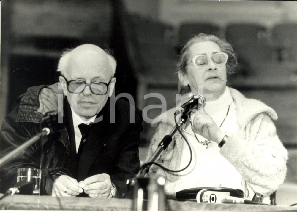 Fotografia d epoca originale 1991 FRANCE Andrej SAKHAROV Helena BONNER Ã©mission Cris et Gemissements Photo 1