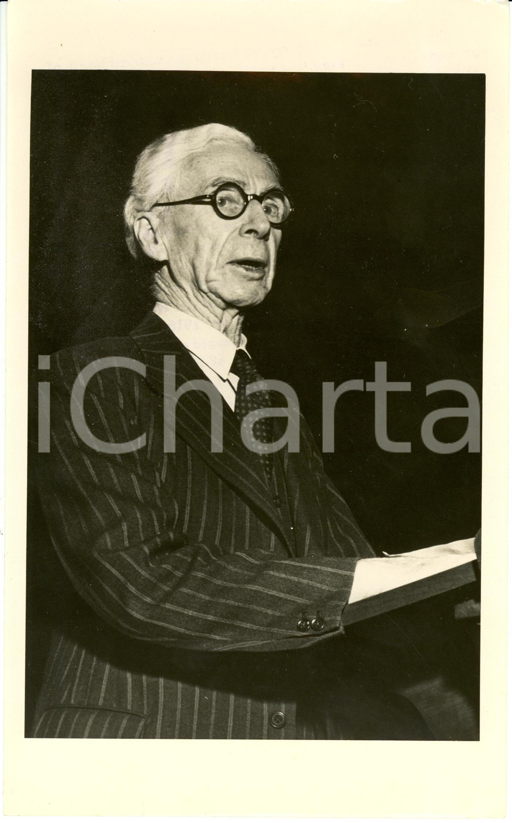 Fotografia d epoca originale 1945 ca UK Bertrand Arthur William RUSSELL Philosopher and Educator Photograph 1