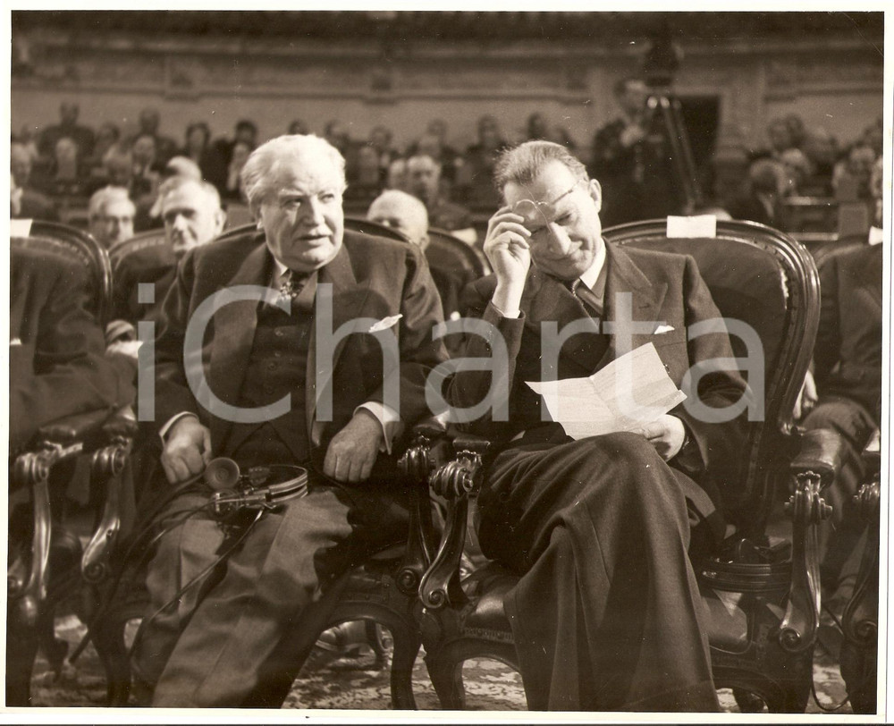 Fotografia d epoca originale 1952 LISBOA Council NATO Alcide DE GASPERI with M. John BECK Photo 1