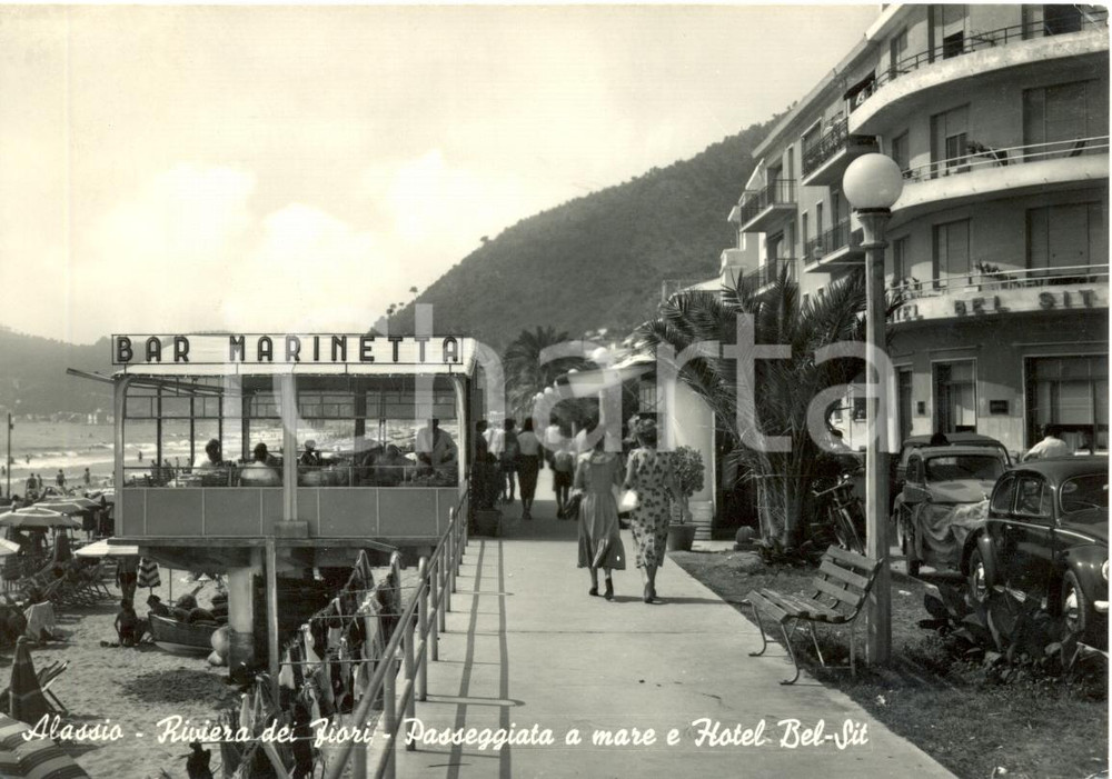 Cartolina originale da collezione 1957 ALASSIO SV  BAR MARINETTA ed HOTEL BELSITCartolina animata FG 1