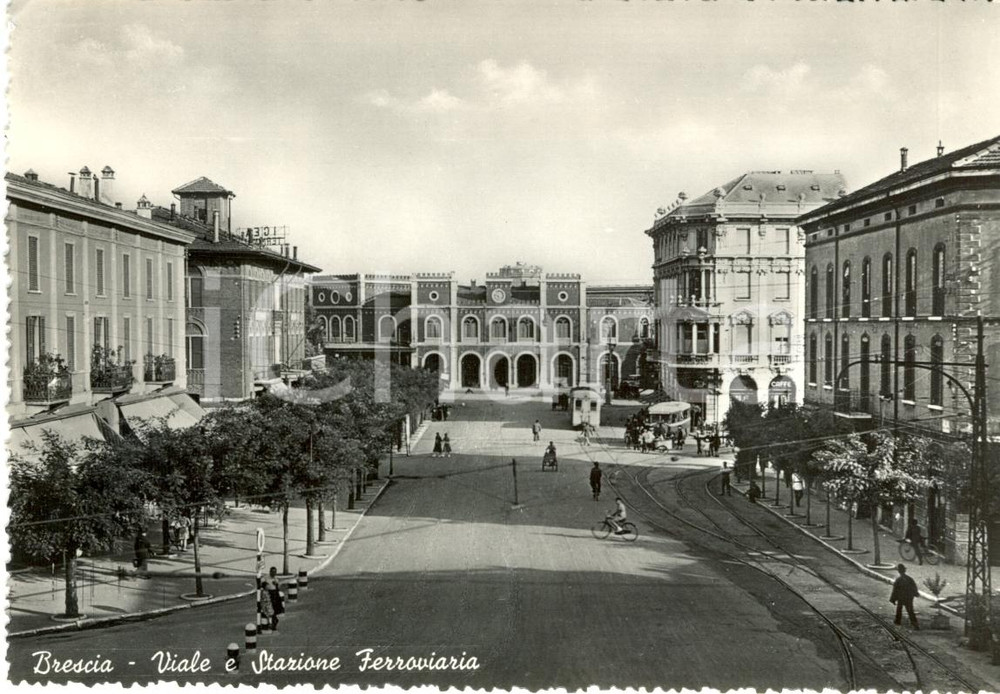 Cartolina originale da collezione 1960 ca BRESCIA BS Veduta STAZIONE FERROVIARIA Cartolina ANIMATA FG NV 1