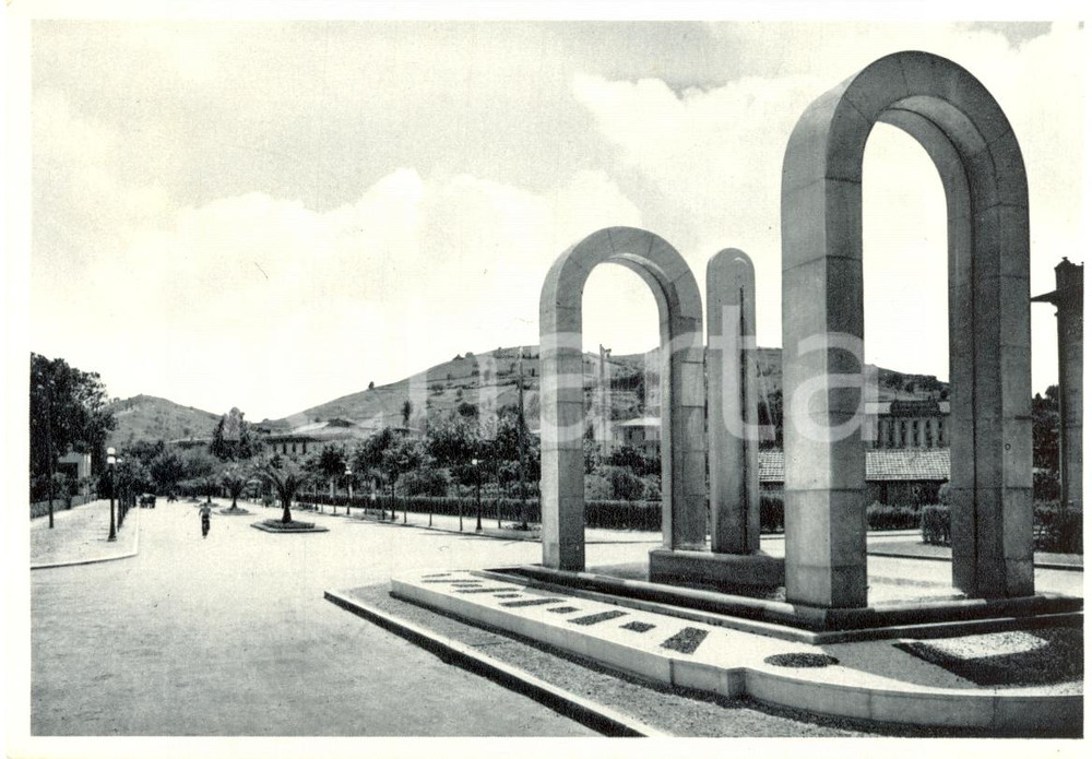 Cartolina originale da collezione 1960 ca SALSOMAGGIORE PR Veduta Fontana luminosa Cartolina postale FG NV 1