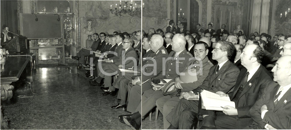 Fotografia d epoca originale 1969 MILANO Fondazione CARLO ERBA I Congresso INISM Uditorio evento FOTO DOPPIA 1