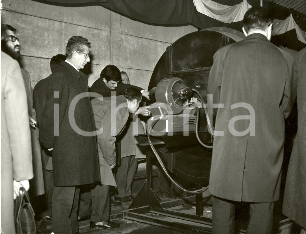 Fotografia d epoca originale 1969 BRUGHERIO MB IV Congresso SHUNT ITALIANA spa Presentazione impianti Foto 1