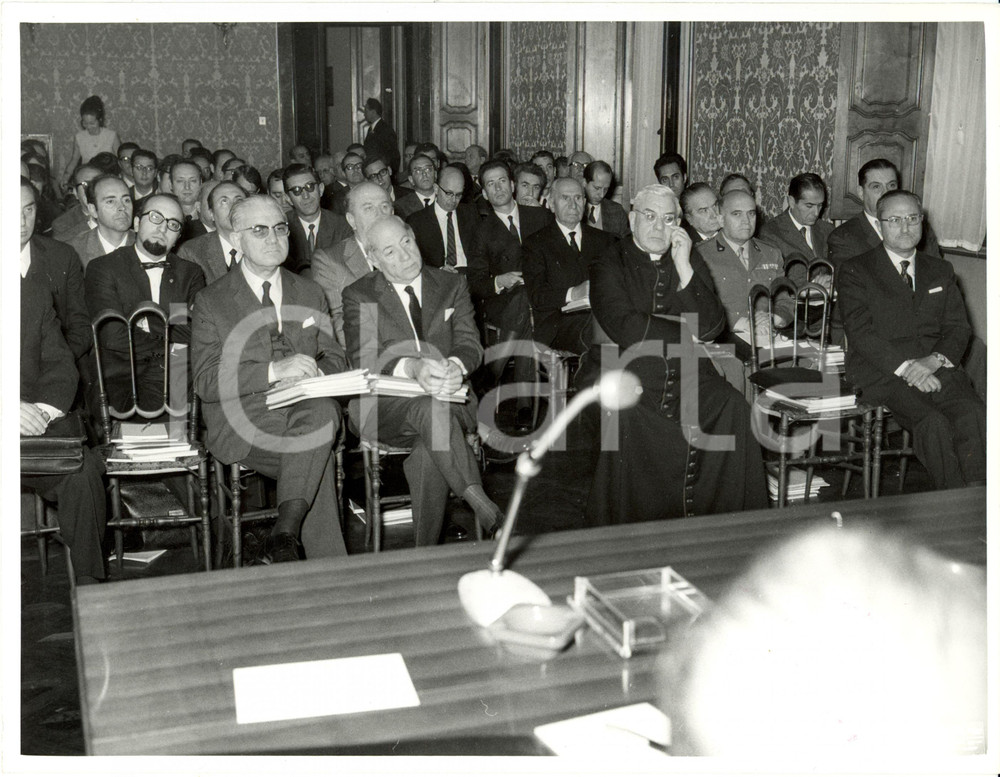 Fotografia d epoca originale 1969 ROMA Convegno ISLE  L uditorio ascolta le relazioni Fotografia 1
