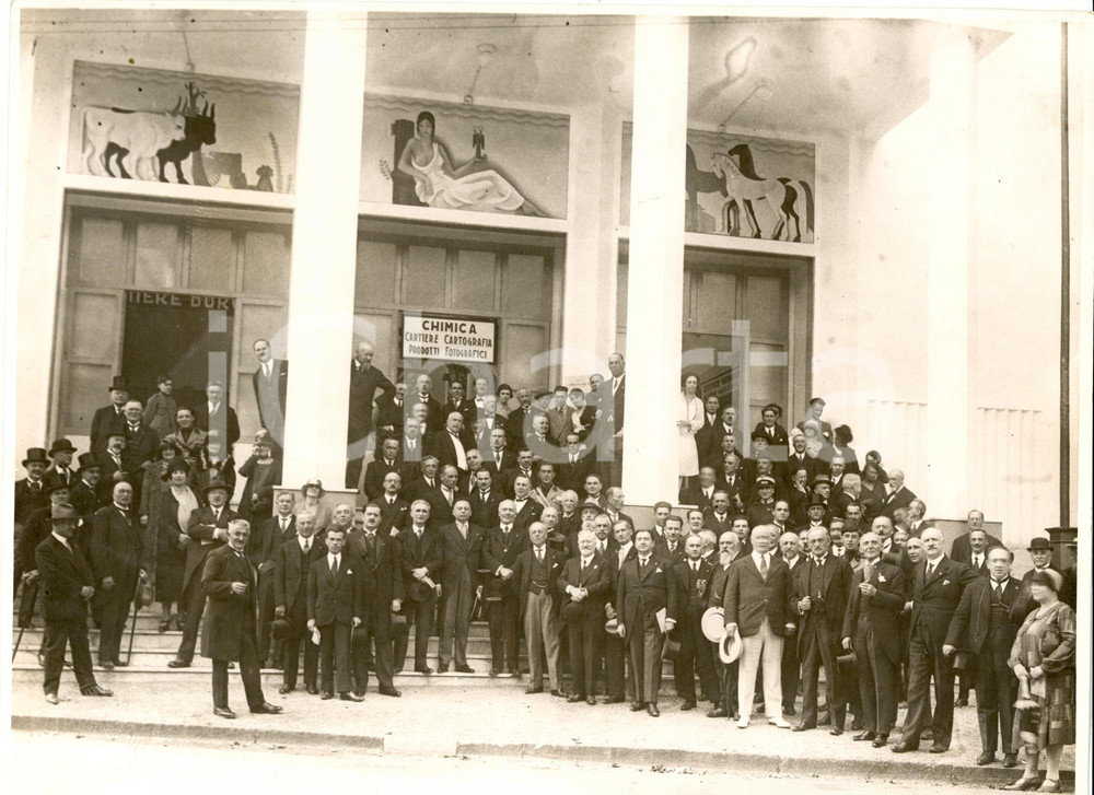 Fotografia d epoca originale 1935 ca VERZUOLO CN ? Dirigenti delle CARTIERE BURGO Fotografia 29 x 22 cm 1