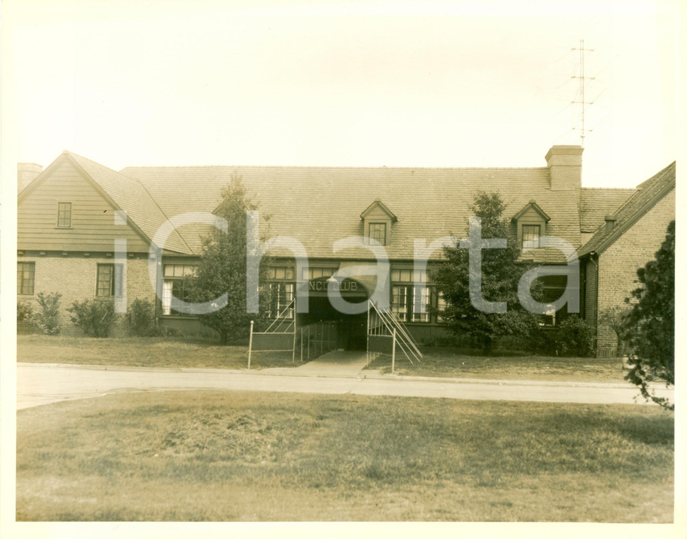Fotografia d epoca originale 1950 ca FORT BRAGG NORTH CAROLINA USA Ingresso NCO CLUB Fotografia U.S.A.F. 1