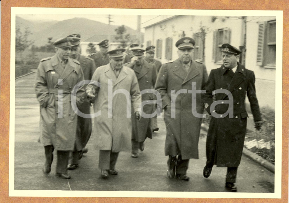 Fotografia d epoca originale 1955 BORGO PIAVE LT Stato Maggiore Esercito visita Centro Difesa Aerea Foto 1