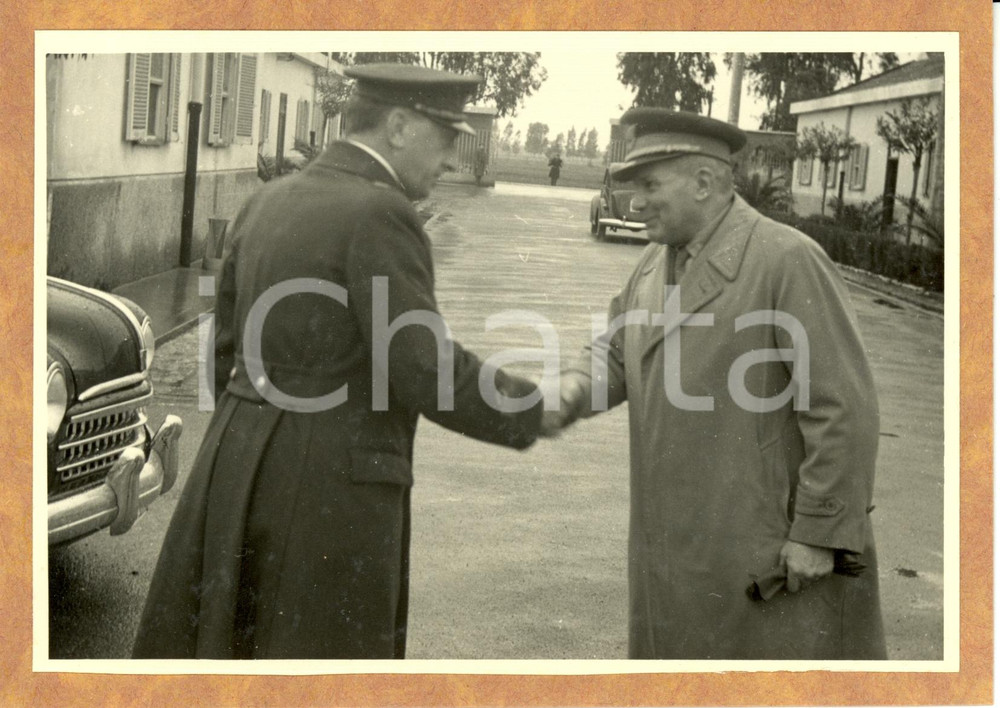 Fotografia d epoca originale 1955 BORGO PIAVE LT Ufficiale dell Esercito al Centro Addestrativo DAT Foto 1
