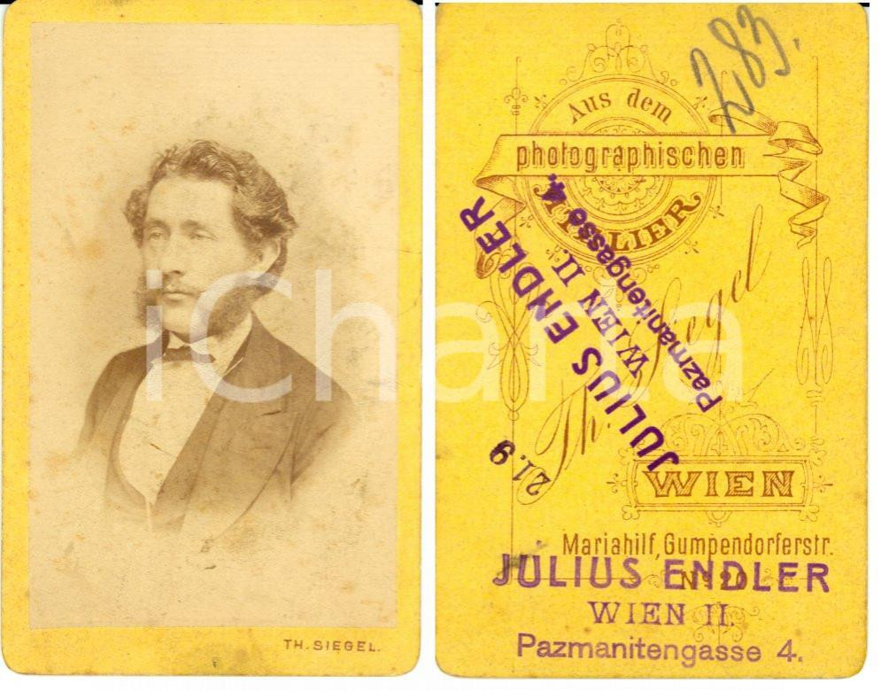 Fotografia d epoca originale 1880 ca WIEN A Ritratto di giovane uomo Foto THOMAS SIEGEL poi JULIUS ENDLER 1