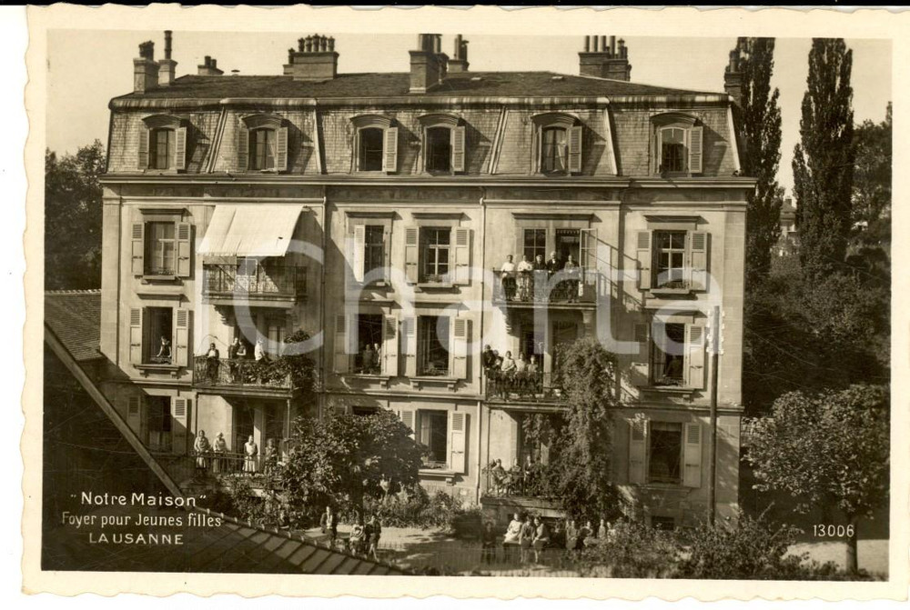 Cartolina originale da collezione 1930 ca LAUSANNE Foyer pour jeunes filles NOTRE MAISON Carte postale ANIMEE 1