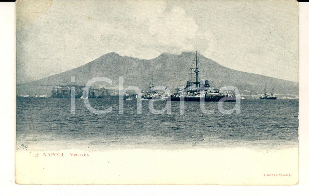 Cartolina originale da collezione 1900 ca NAPOLI Veduta del VESUVIO con navi in uscita dal porto Cartolina FP NV 1