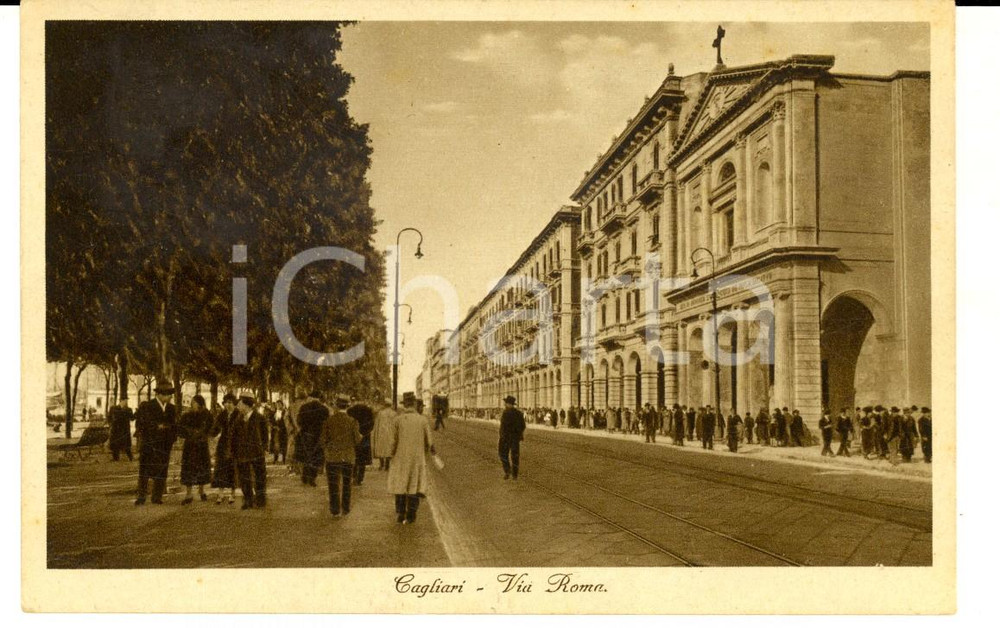 Cartolina originale da collezione 1930 ca CAGLIARI Veduta di via ROMA Cartolina postale ANIMATA FP NV 1