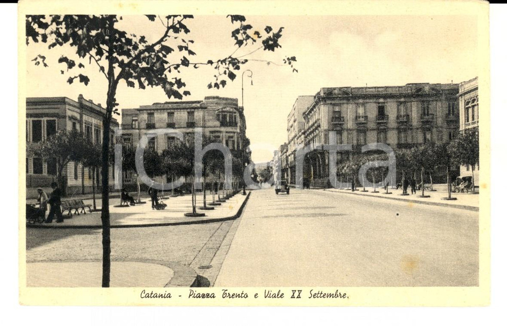 Cartolina originale da collezione 1930 ca CATANIA Piazza TRENTO e viale XX Settembre Cartolina ANIMATA FP NV 1