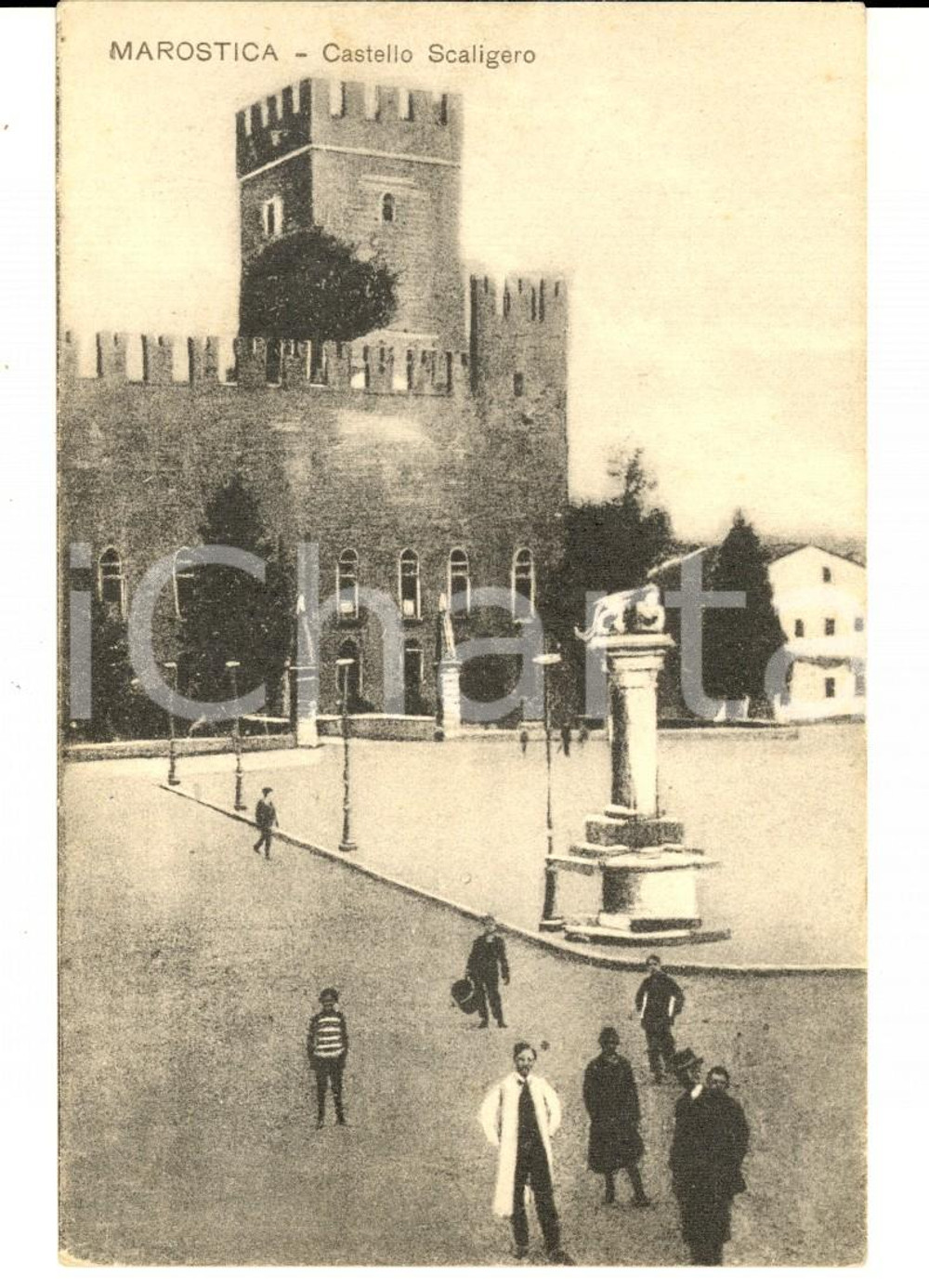 Cartolina originale da collezione 1915 ca MAROSTICA VI Castello Scaligero Cartolina postale ANIMATA FP NV 1