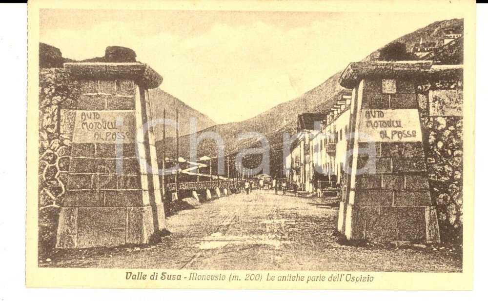 Cartolina originale da collezione 1920 ca COLLE DEL MONCENISIO Antiche porte dell Ospizio Cartolina FP NV 1