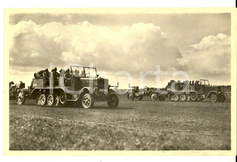 Cartolina originale da collezione 1940 ca WW2 Die WEHRMACHT  Motorisierte Artillerie  Postcard FP NV 1