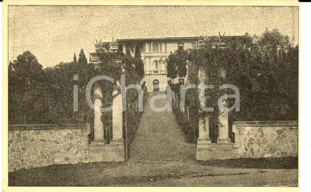 Cartolina originale da collezione 1927 FIRENZE Istituto COMANDI  Entrata da via TRIESTE Cartolina FP VG 1