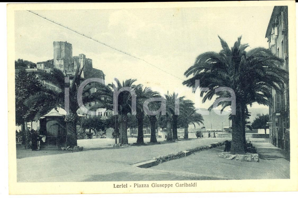Cartolina originale da collezione 1930 ca LERICI SP Piazza Giuseppe GARIBALDI Cartolina postale FP VG 1
