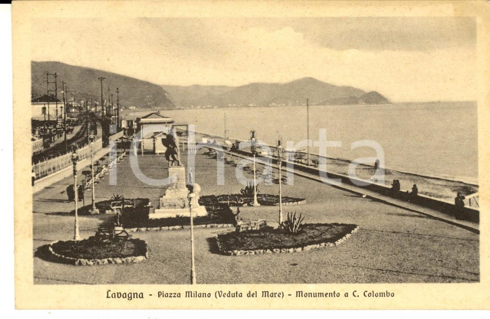 Cartolina originale da collezione 1934 LAVAGNA GE Piazza MILANO  Monumento a COLOMBO Cartolina FP VG 1