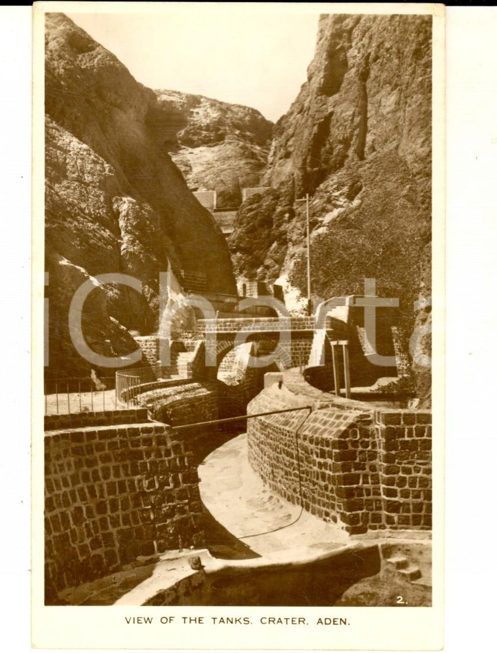 Cartolina originale da collezione 1940 ca ADEN YEMEN View of the tanks  Crater Postcard VINTAGE FP NV 1
