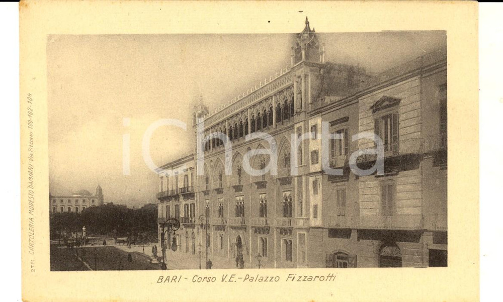 Cartolina originale da collezione 1900 ca BARI Corso Vittorio Emanuele e Palazzo FIZZAROTTI Cartolina FP NV 1