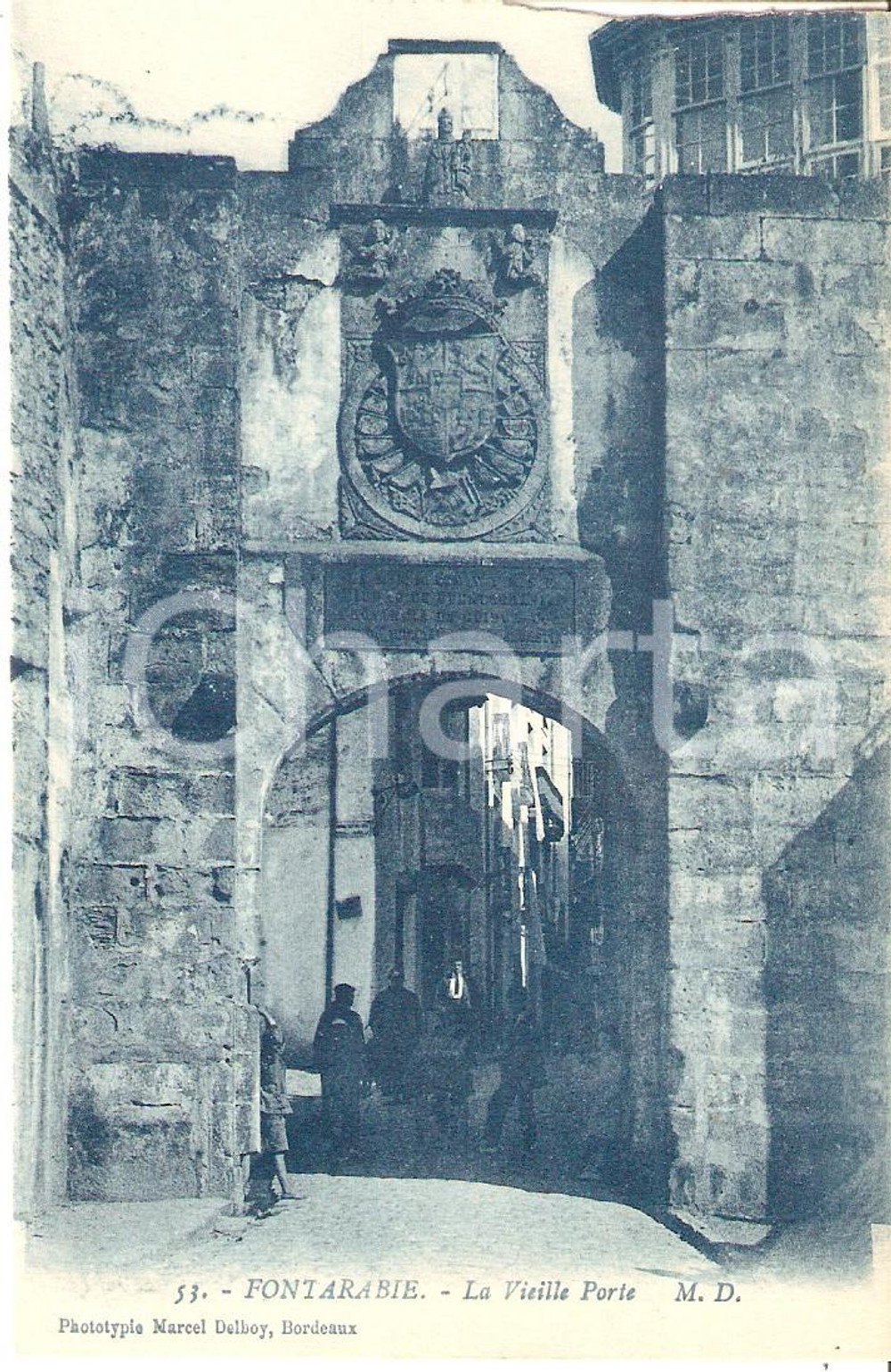 Cartolina originale da collezione 1920 ca FUENTERABBIA ESPANA Ragazzini alla Porta Vecchia Cartolina FP NV 1