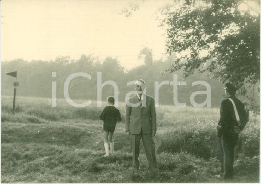 1963 TREVIGLIO (BG) Carabiniere per allenamenti galoppo Parco del ROCCOLO *Foto