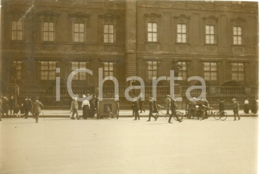 Fotografia d epoca originale 1914 BERLIN DE WWI Cannoni rumeni schierati al KÃ¶nigliches Schloss FOTO 11 x 7 1