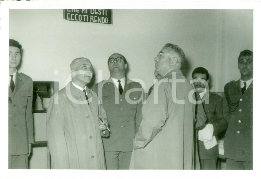 Fotografia d epoca originale 1950 ca TERNI Autorità in visita all Istituto per orfani LAZZARINI Fotografia 1