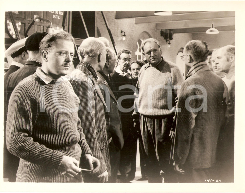Fotografia d epoca originale 1958 CINEMA  DUNKERQUE Richard ATTENBOROUGH Robert URQUHART Photo 1