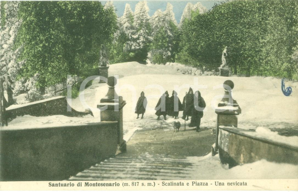 Cartolina originale da collezione 1940 ca SANTUARIO DI MONTESENARIO FI Pellegrini nella neve sulla scalinata FP 1