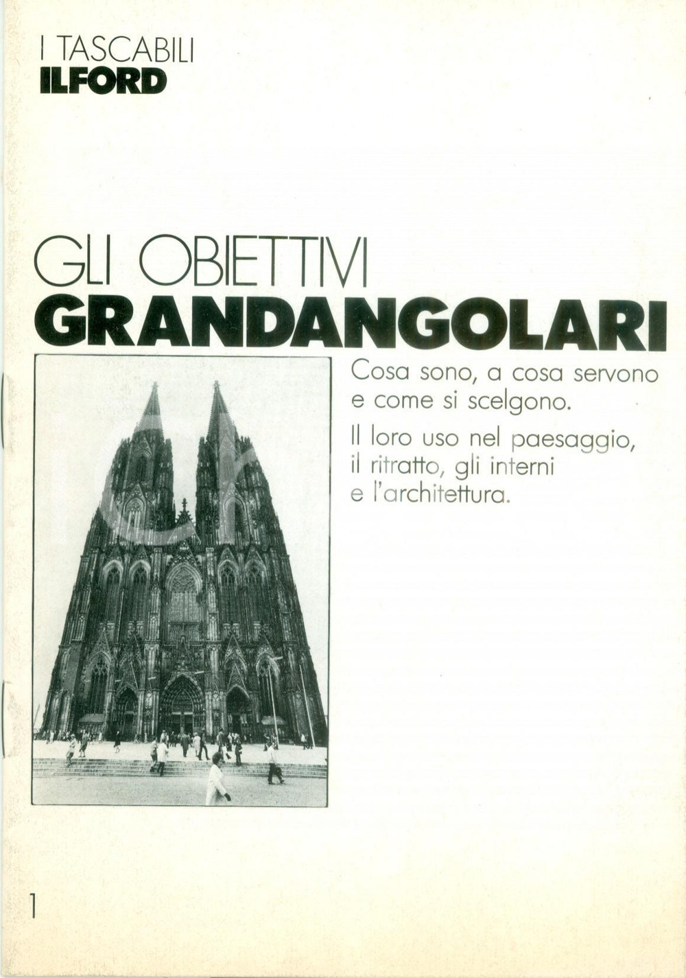 Materiale pubblicitario d’epoca 1975 ca ILFORD PHOTO Catalogo pubblicitario obiettivi quadrangolari ILLUSTRATO 1