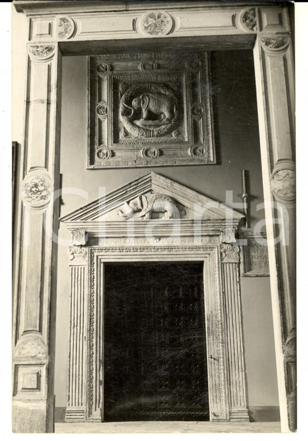 Fotografia d epoca originale 1930 ca CESENA Biblioteca MALATESTIANA Portale con fregi Fotografia 11x17 cm 1