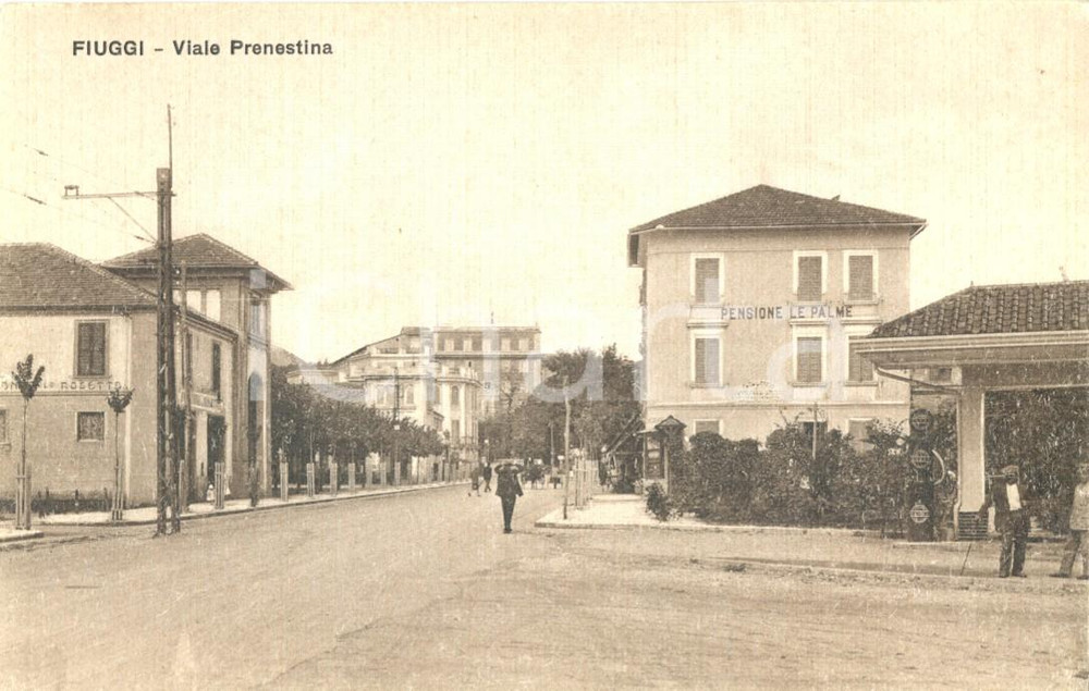 Cartolina originale da collezione 1930 ca FIUGGI FR Viale PRENESTINA con Pensione LE PALME ANIMATA FP NV 1