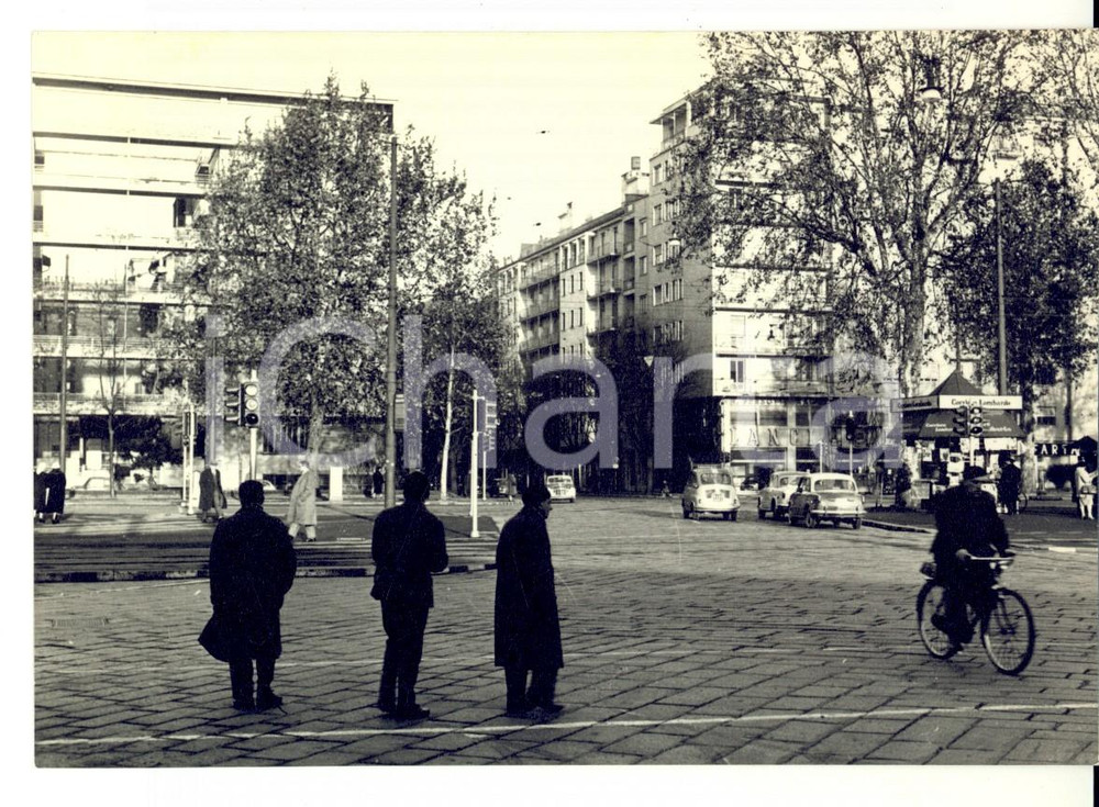 Fotografia d epoca originale 1956 MILANO Corso SEMPIONE Veduta con CASA RUSTICI Foto ARTISTICA 1