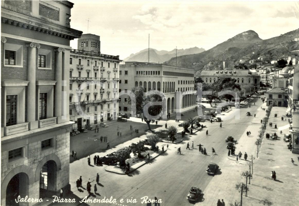 Cartolina originale da collezione 1955 SALERNO Veduta di Piazza AMENDOLA e Via ROMA Cartolina postale FG VG 1