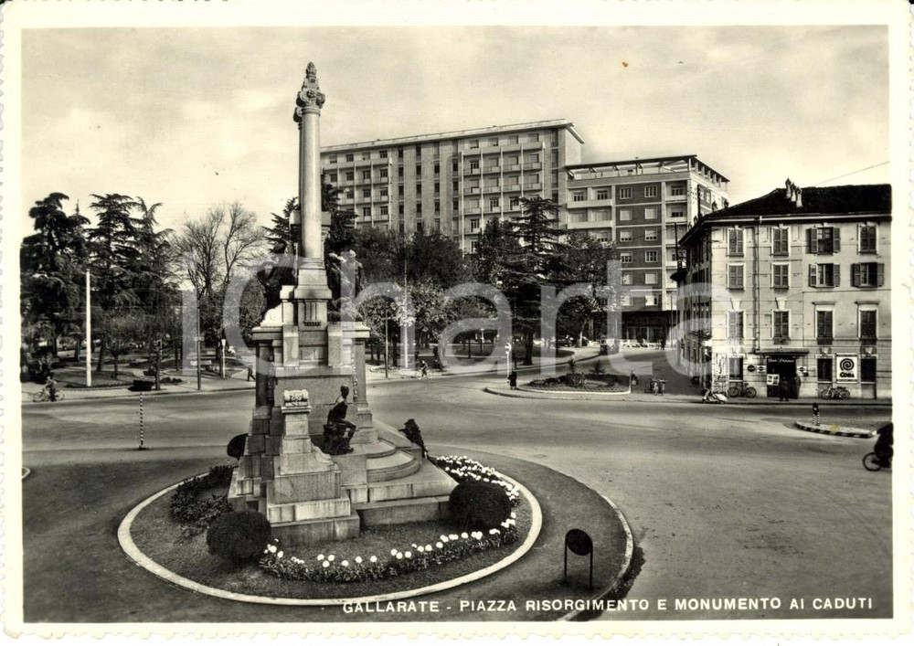 Cartolina originale da collezione 1955 GALLARATE VA Monumento ai Caduti in piazza RISORGIMENTO Cartolina FG VG 1