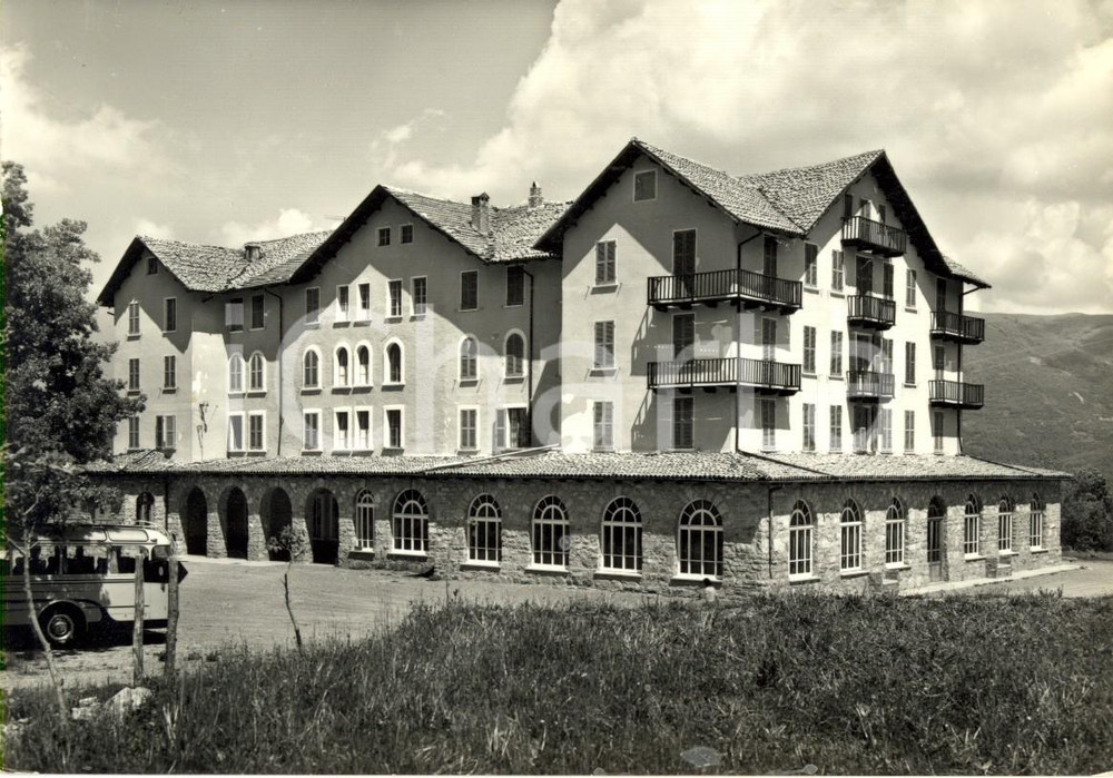 Cartolina originale da collezione 1955 ca FABBRICA CURONE AL Grande albergo LA GIOIA a CALDIROLA Cartolina FG NV 1