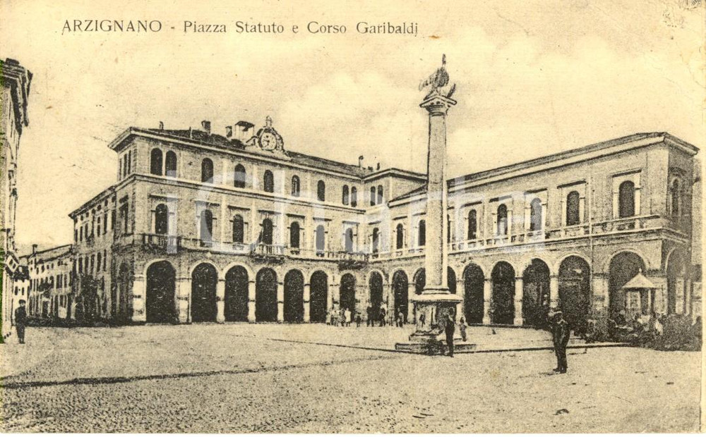 Cartolina originale da collezione 1918 ARZIGNANO VI Veduta di piazza STATUTO e corso Giuseppe GARIBALDI FP VG 1