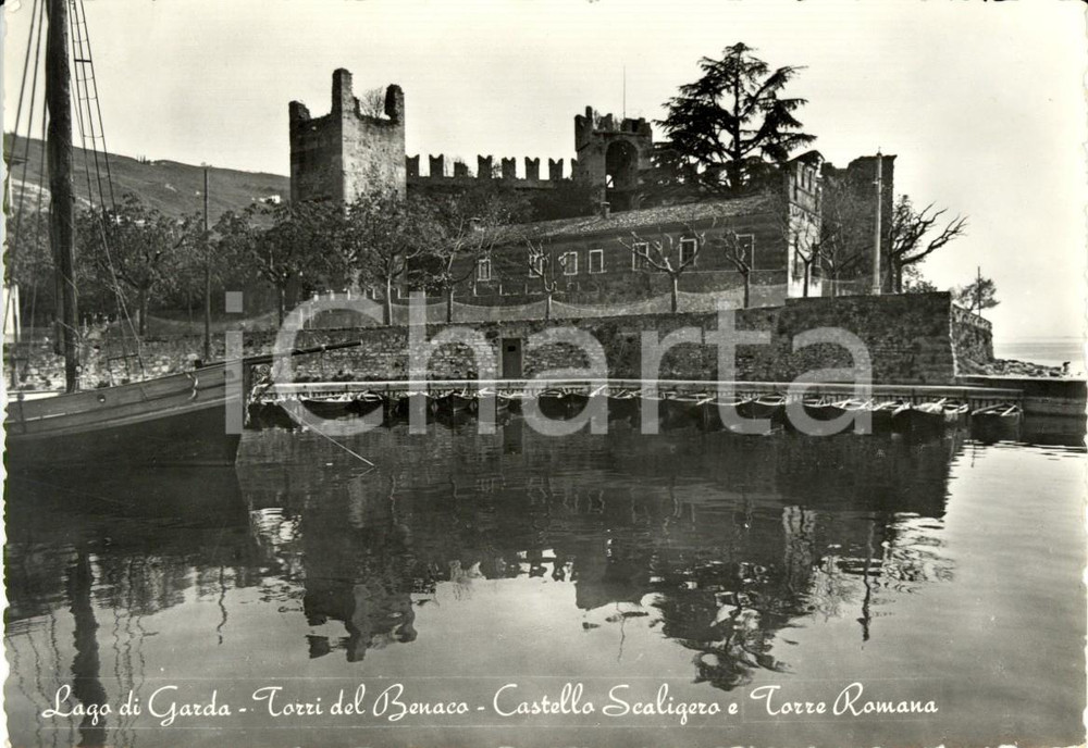 Cartolina originale da collezione 1956 TORRI DEL BENACO VR Castello SCALIGERO e torre romana su Lago di GARDA FG 1