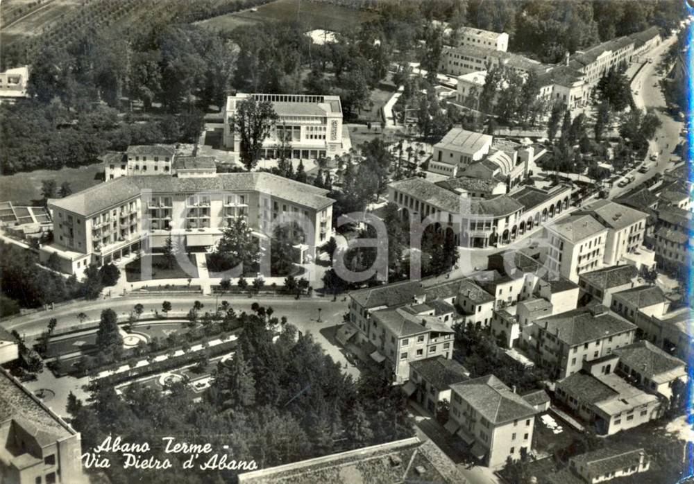 Cartolina originale da collezione 1958 ABANO TERME PD Veduta aerea di via PIETRO D ABANO Cartolina FG VG 1