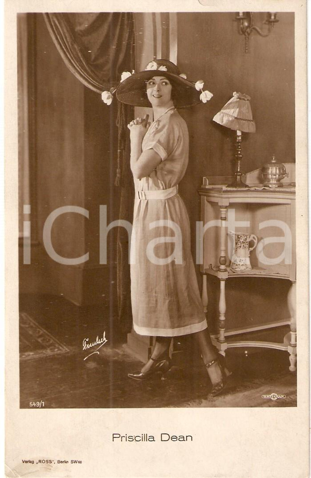 Cartolina originale da collezione 1920 ca CINEMA Actress Priscilla DEAN Portrait Cartolina FP NV 1