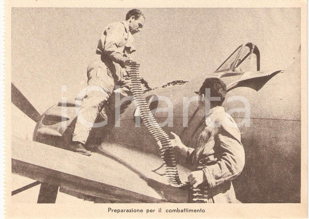 Cartolina originale da collezione 1940 ca WW2 REGIA AERONAUTICA Aereo preparato per combattimento Cartolina 1