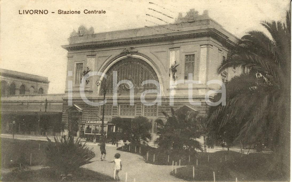 1922 LIVORNO La facciata della Stazione Centrale *Cartolina ANIMATA FP VG