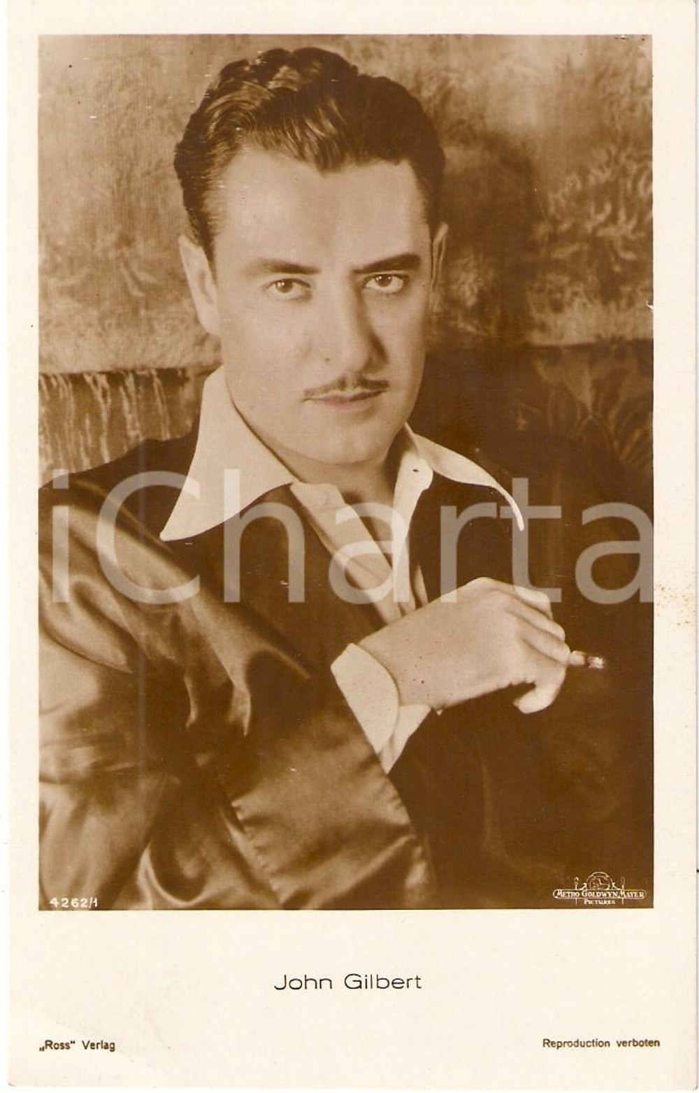 Cartolina originale da collezione 1930 ca CINEMA Actor John GILBERT Portrait with cigaretteCartolina FP NV 1