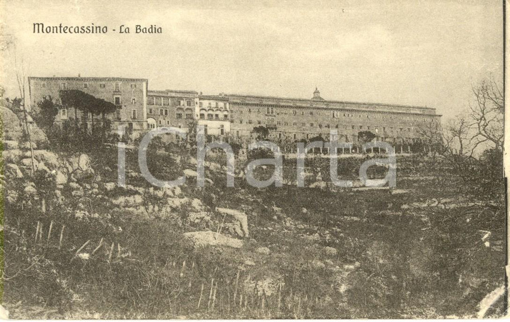 Cartolina originale da collezione 1920 ca MONTECASSINO FR Veduta esterna dell abbazia Cartolina postale FP NV 1