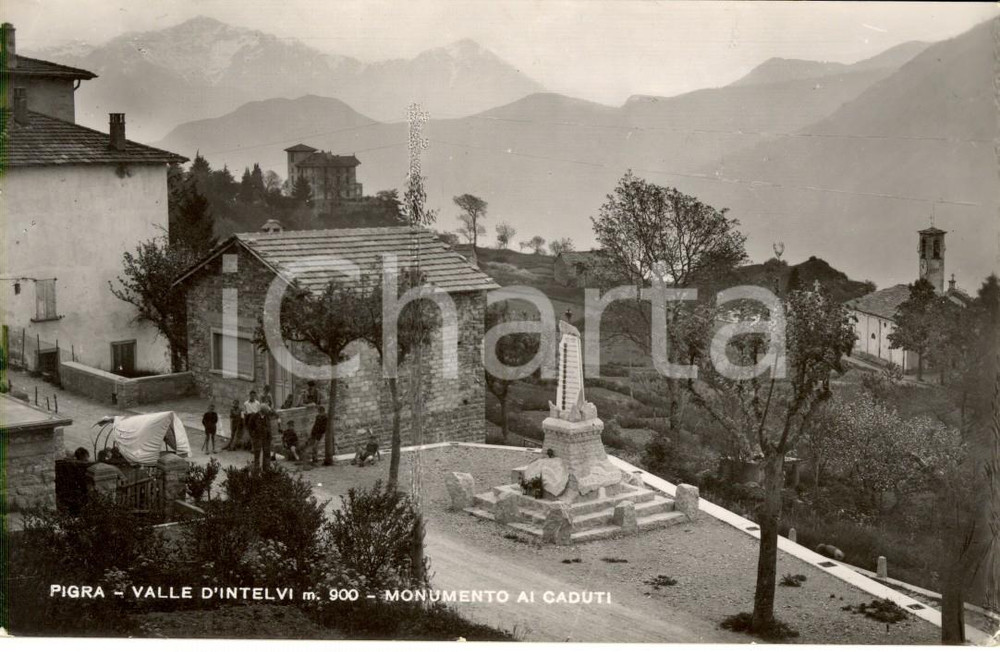 Cartolina originale da collezione 1951 PIGRA CO VALLE INTELVI Il monumento ai Caduti Cartolina ANIMATA FP VG 1